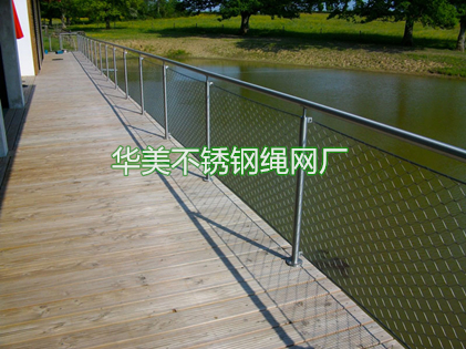 桥梁围栏防护网、道路围网